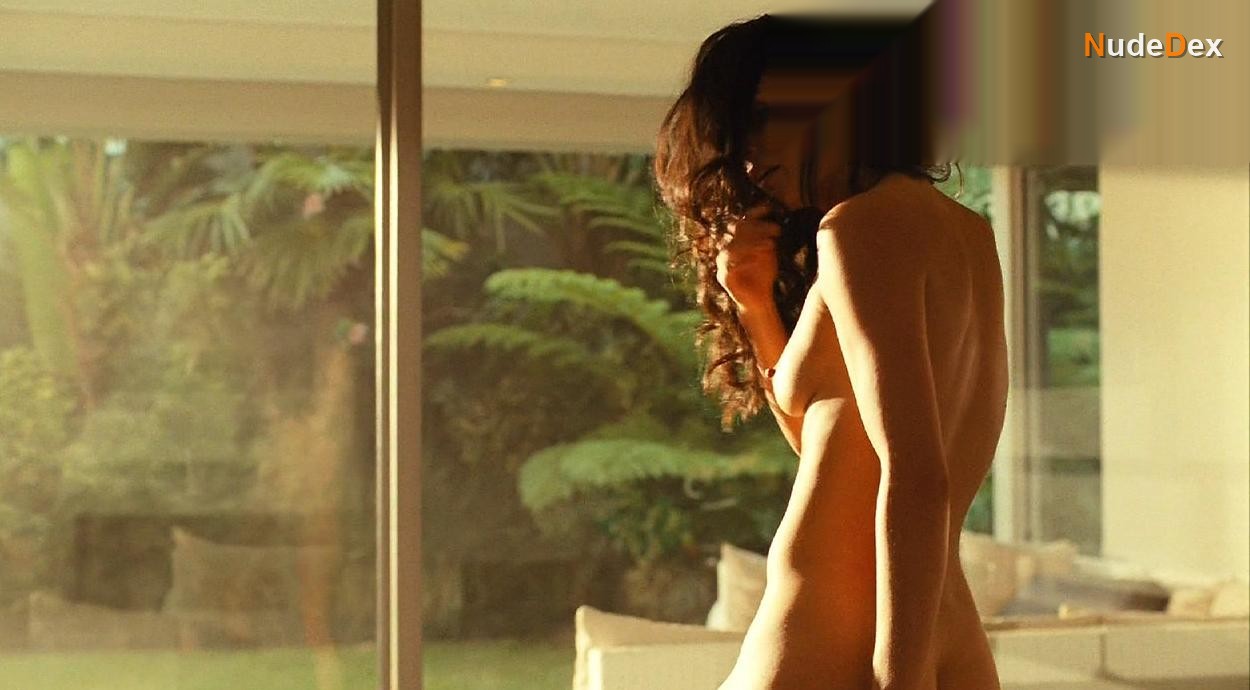 Strike Back in Strike Back, photo 14