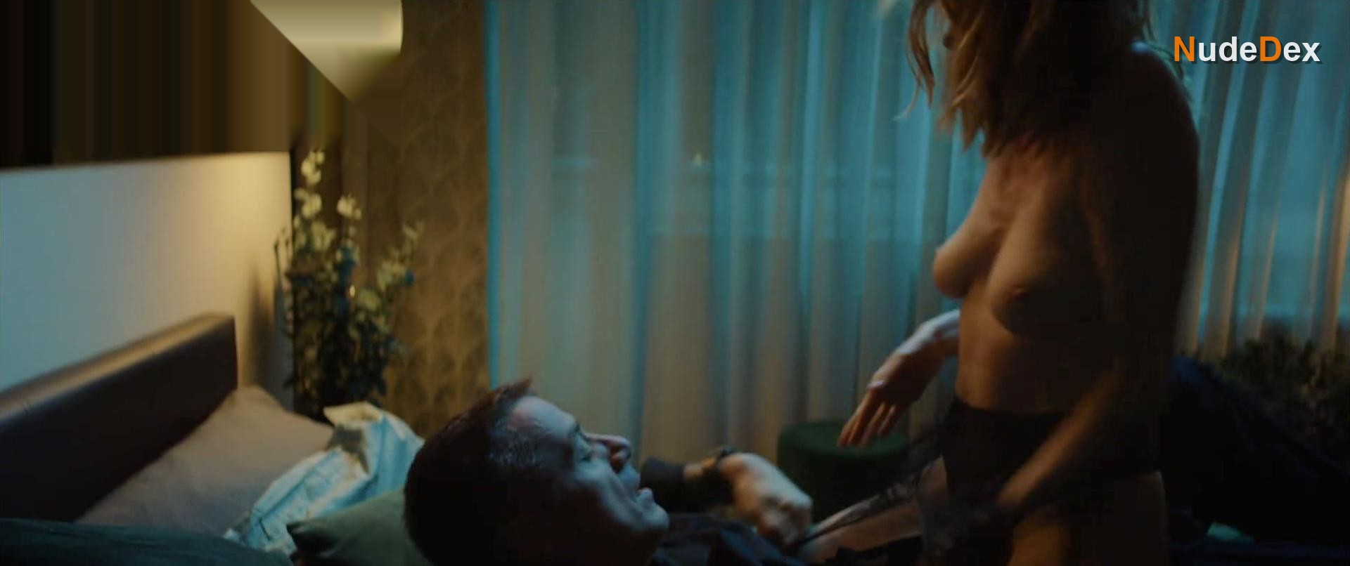 Happy End?! in Happy End, photo 10