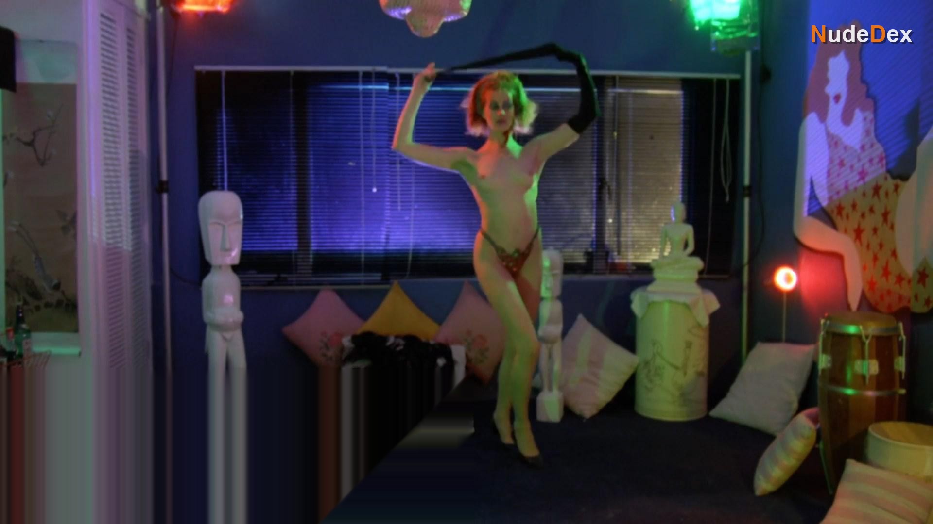 Mabel Kwong in Sex Beyond The Grave, photo 16