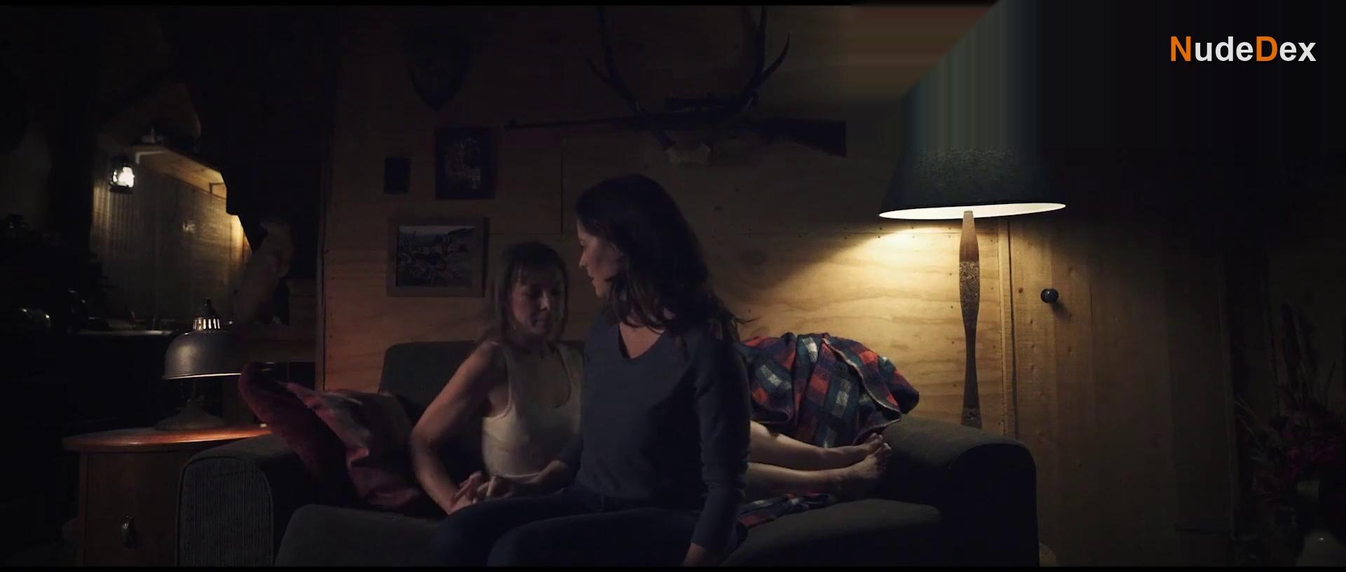 Maddalena Vallecchi Williams in Dark Cuts A Thriller Anthology, photo 5