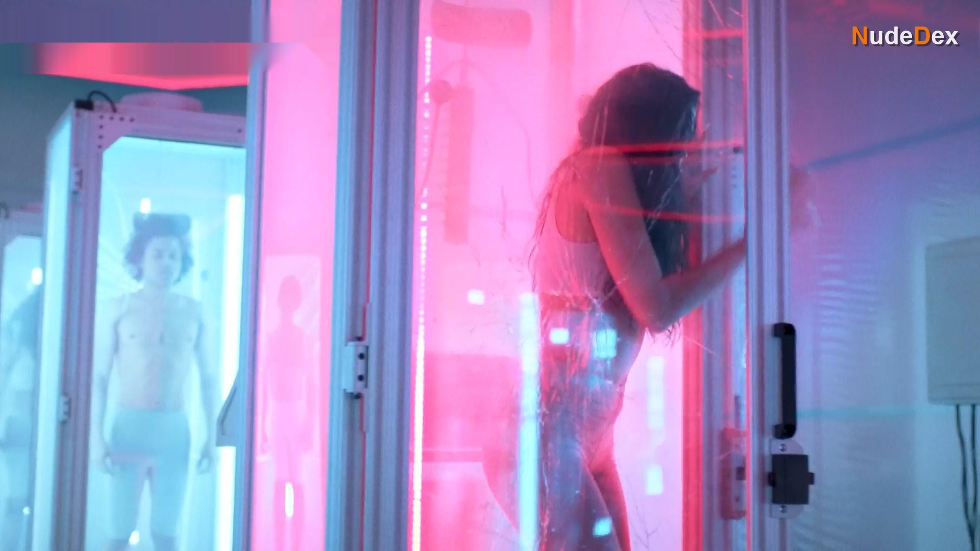Madison Bailey in Black Lightning, photo 2