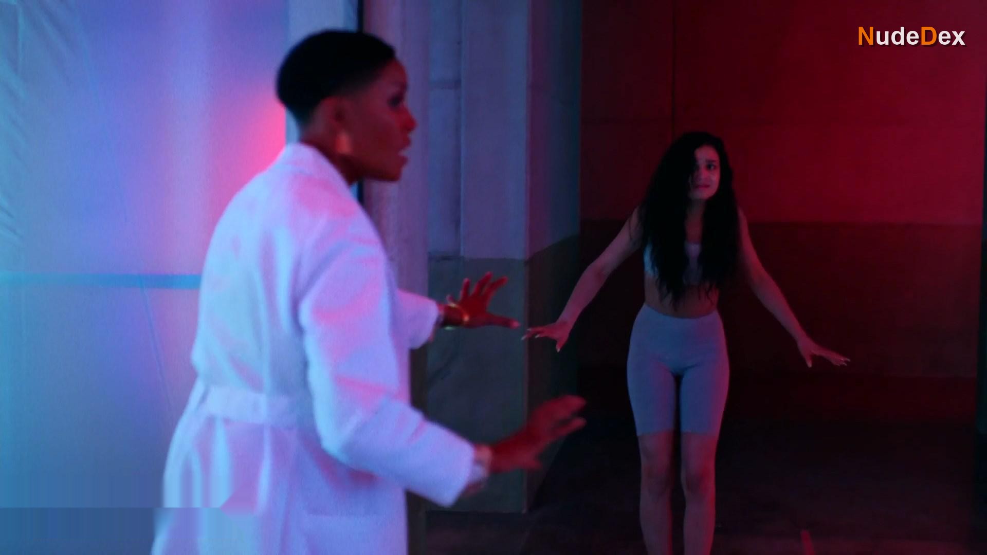 Madison Bailey in Black Lightning, photo 5