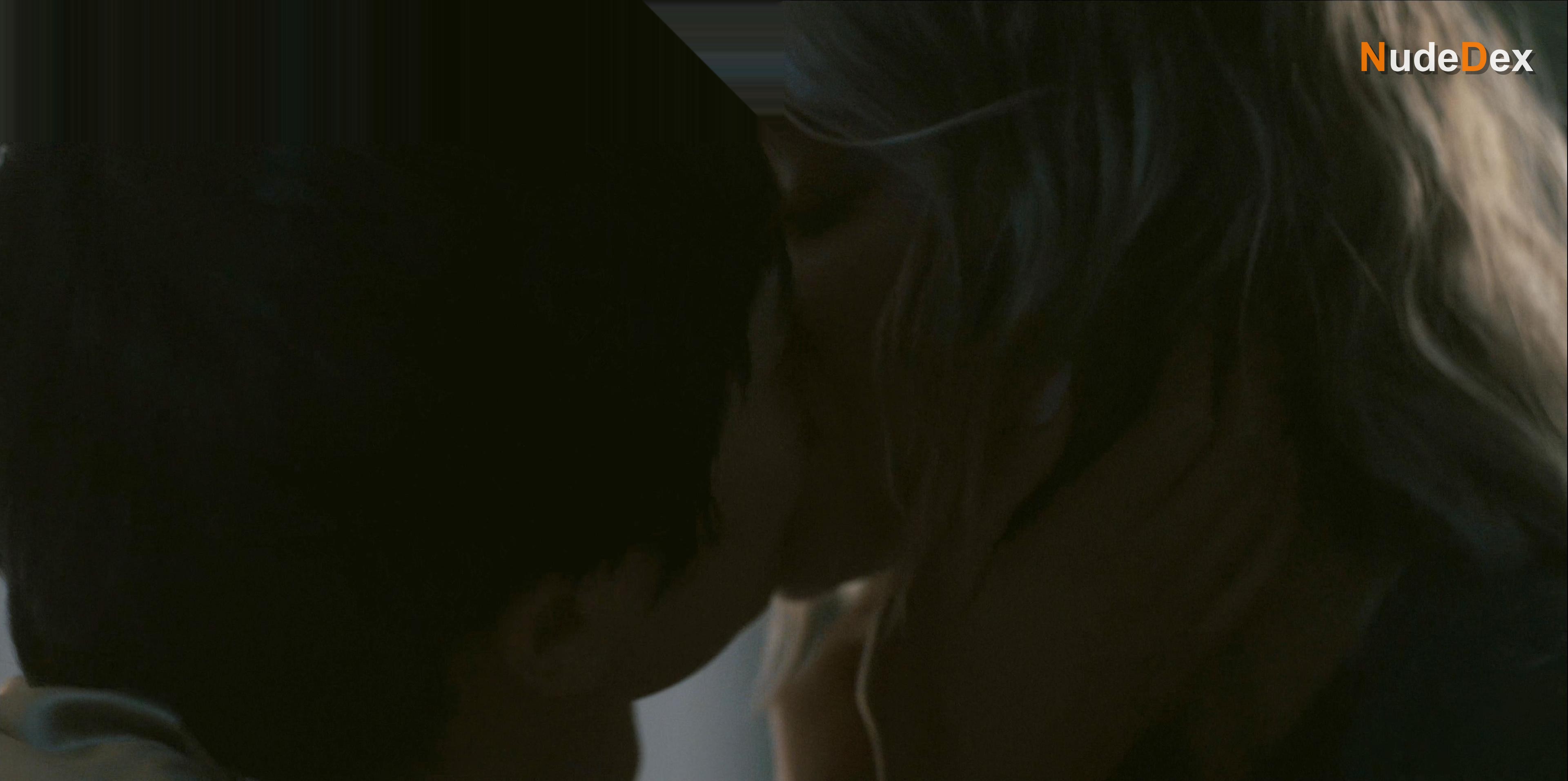 Madison Iseman in I Know What You Did Last Summer, photo 23
