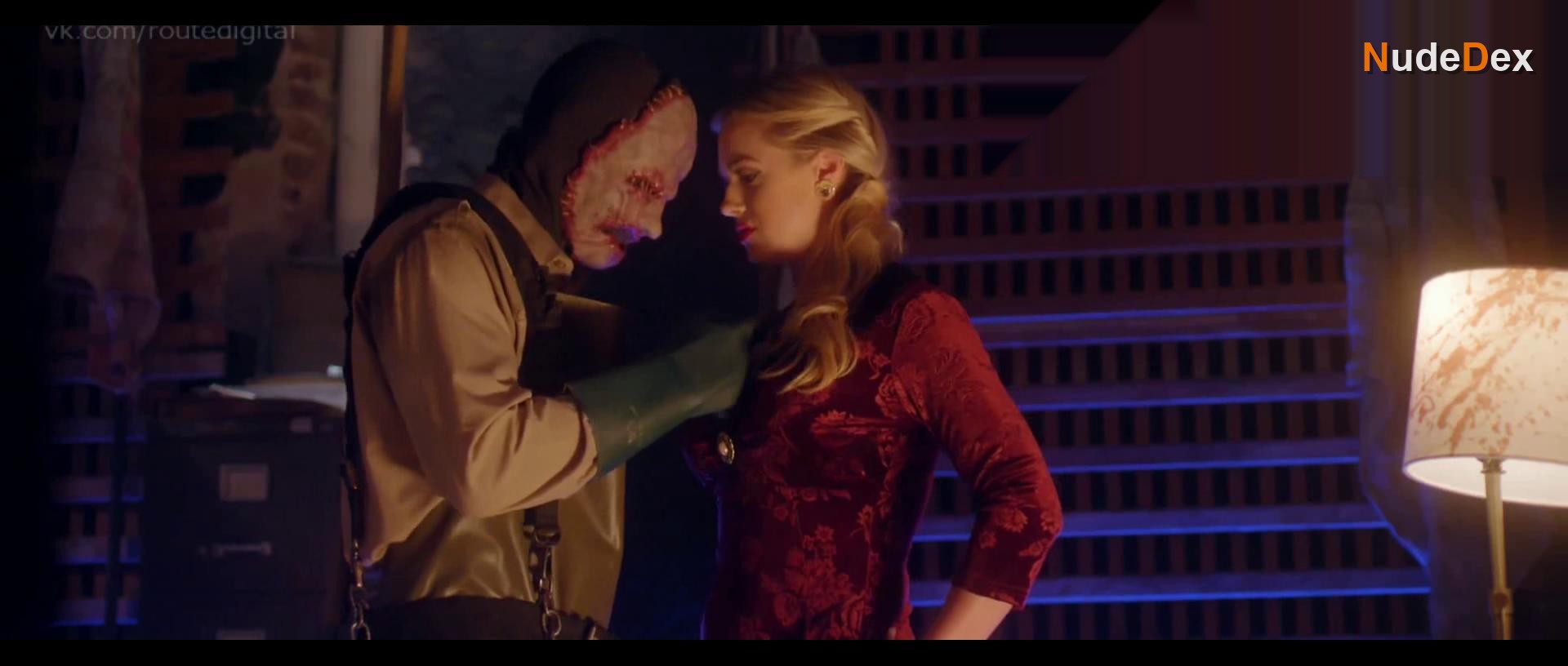 Madison Mckinley in American Fright Fest, photo 7