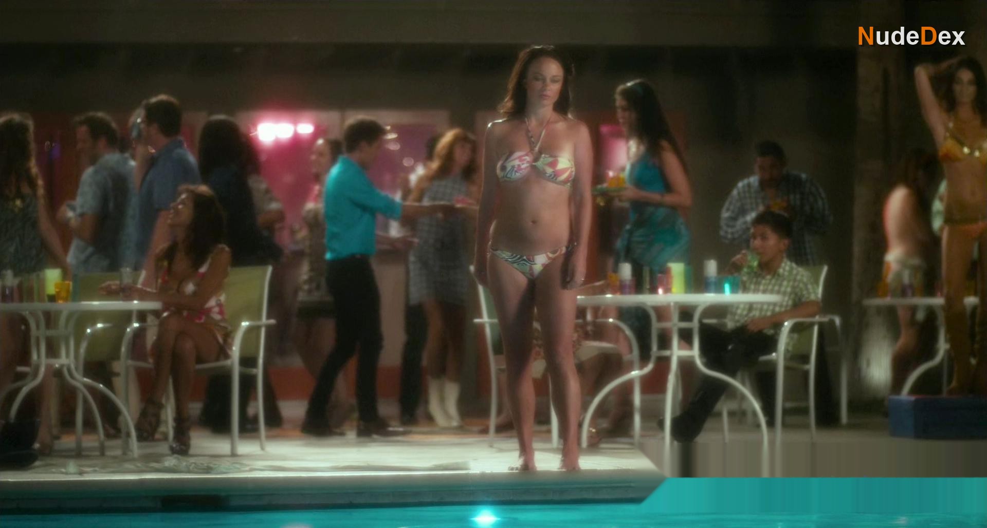 Madison Mckinley in Palm Swings, photo 12