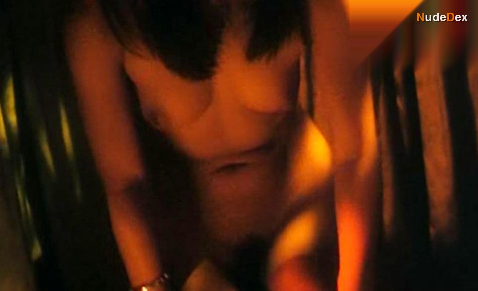 Madoka Osawa in Don T Tell My Partner, photo 1