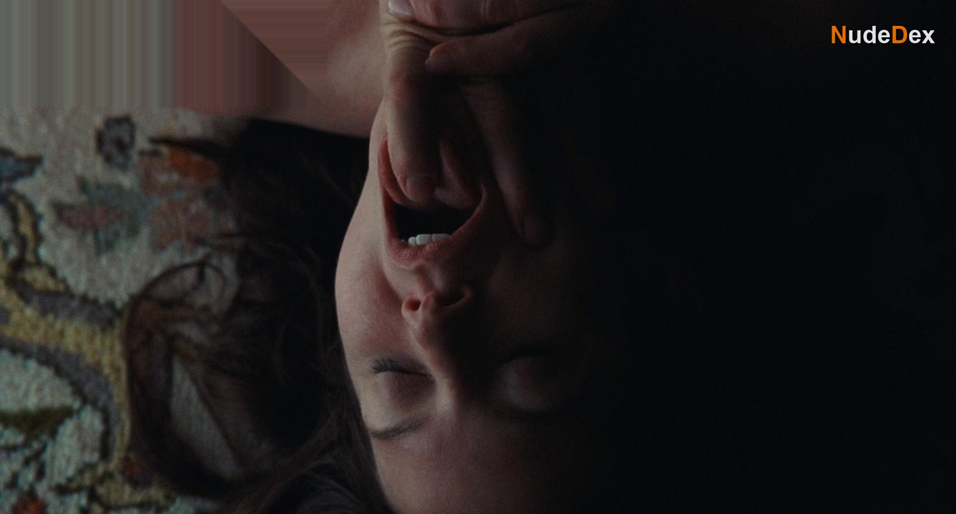 Magalie Lepine-blondeau in The Nature Of Love, photo 13