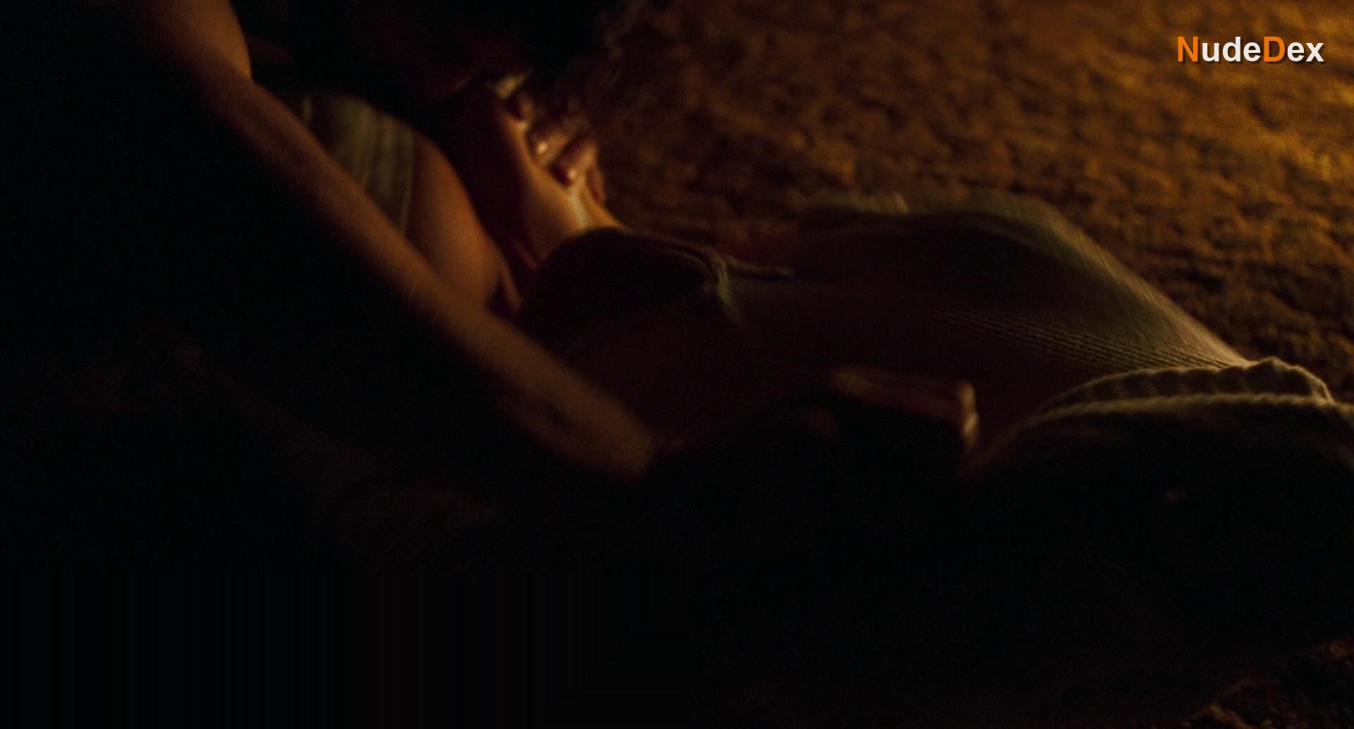 Magalie Lepine-blondeau in The Nature Of Love, photo 14