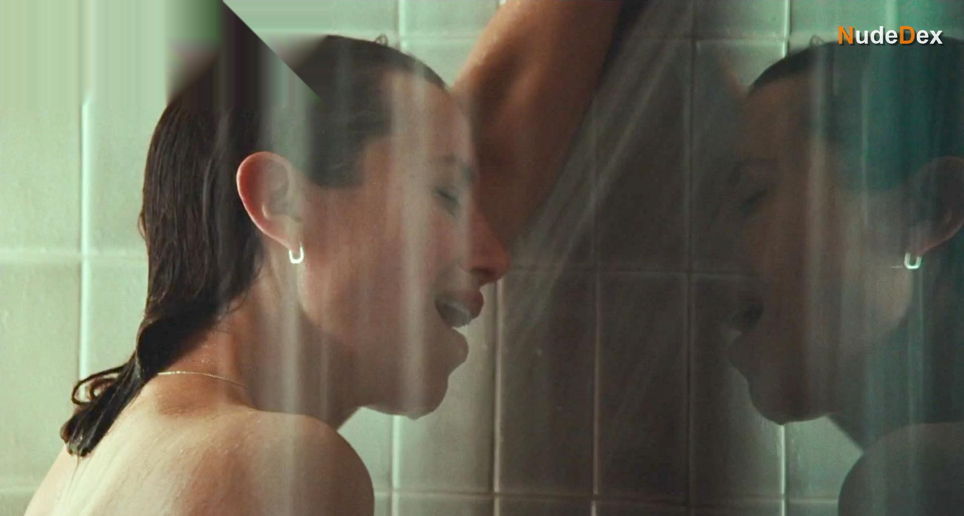 Magalie Lepine-blondeau in The Nature Of Love, photo 20