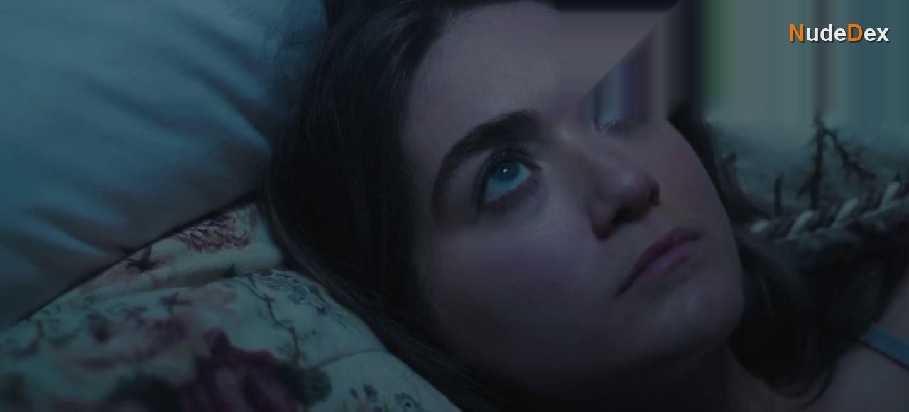 Maggie Mcmeans in Weekenders, photo 5