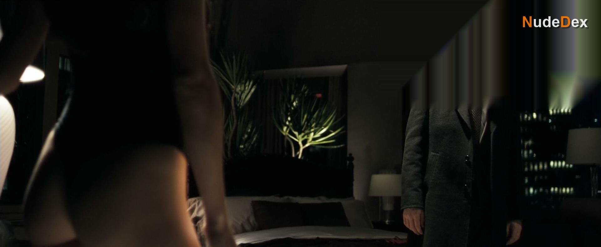 Maggie Q in Deception, photo 4