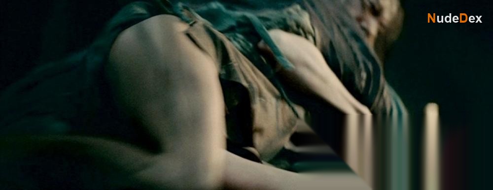 Maggie Q in The Warrior And The Wolf, photo 6