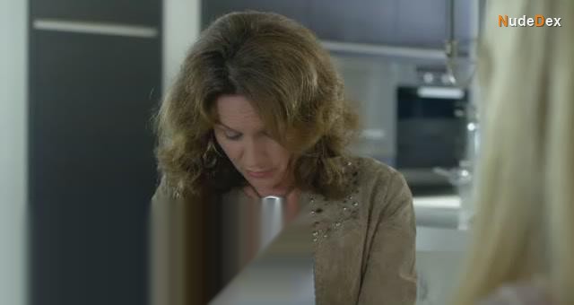 Maike Meijer in Gooische Vrouwen, photo 5