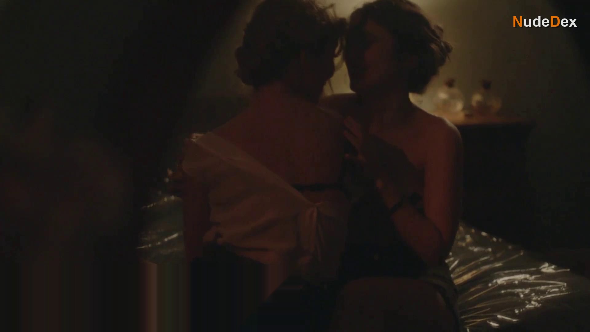 Maite Lucia Valero in Camila Comes Out Tonight, photo 7