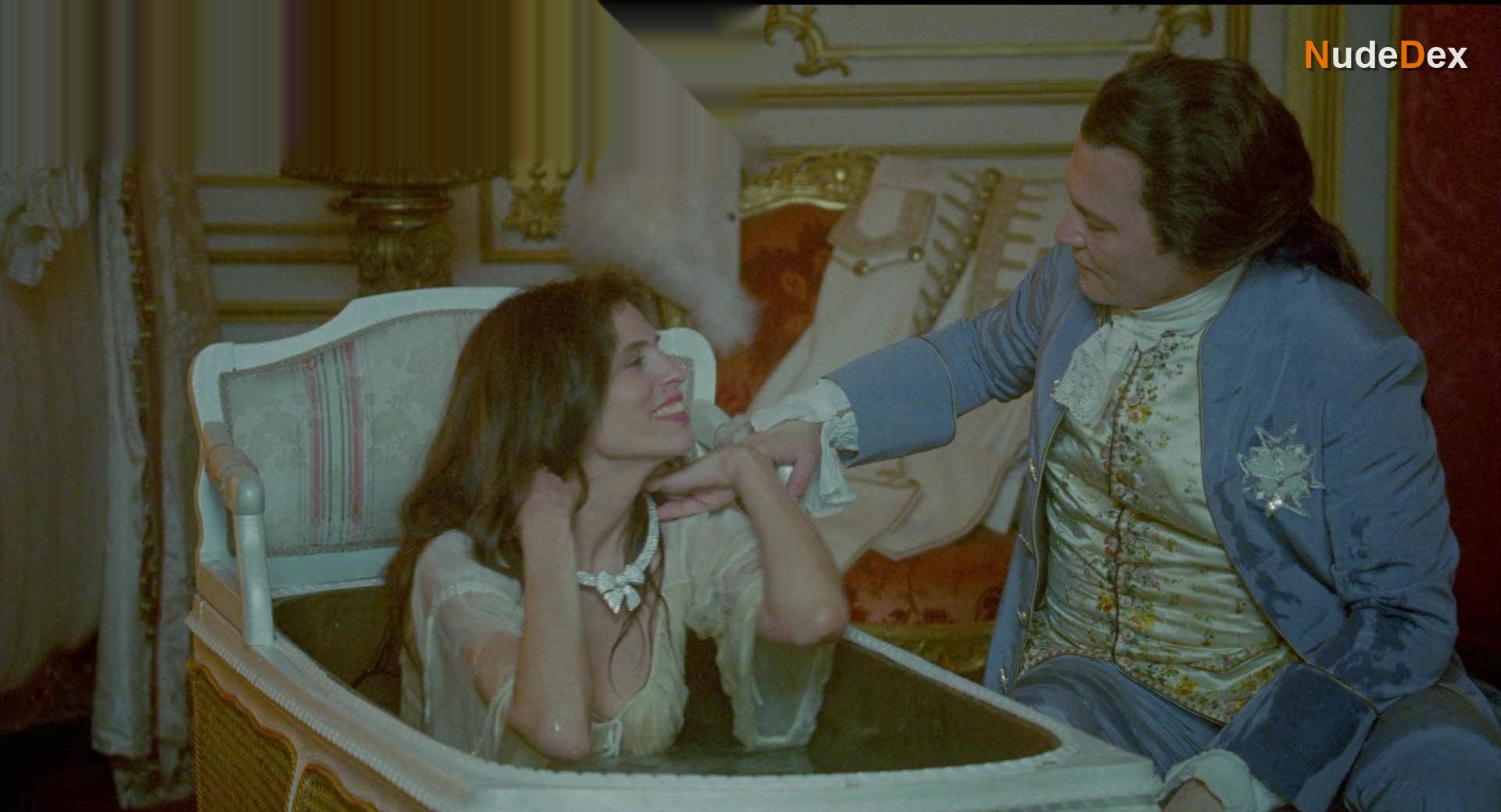 Maiwenn Le Besco in Jeanne Du Barry, photo 13