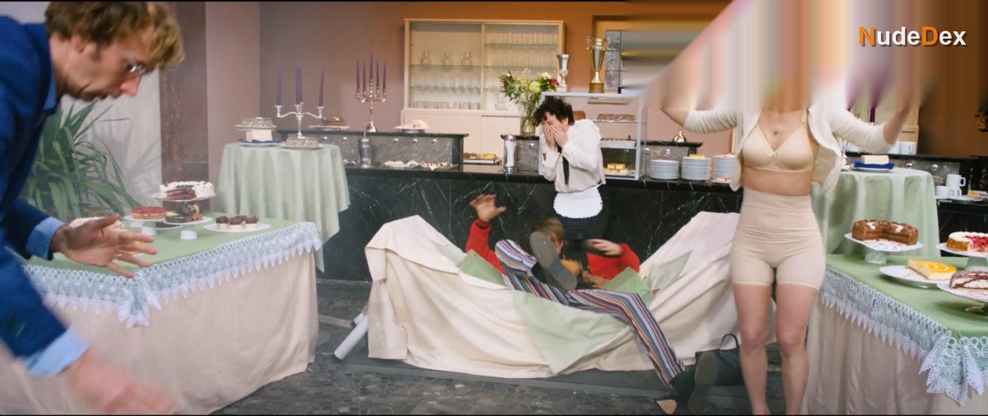 Maja Beckmann in Double Trouble And The Magical Mirror, photo 3