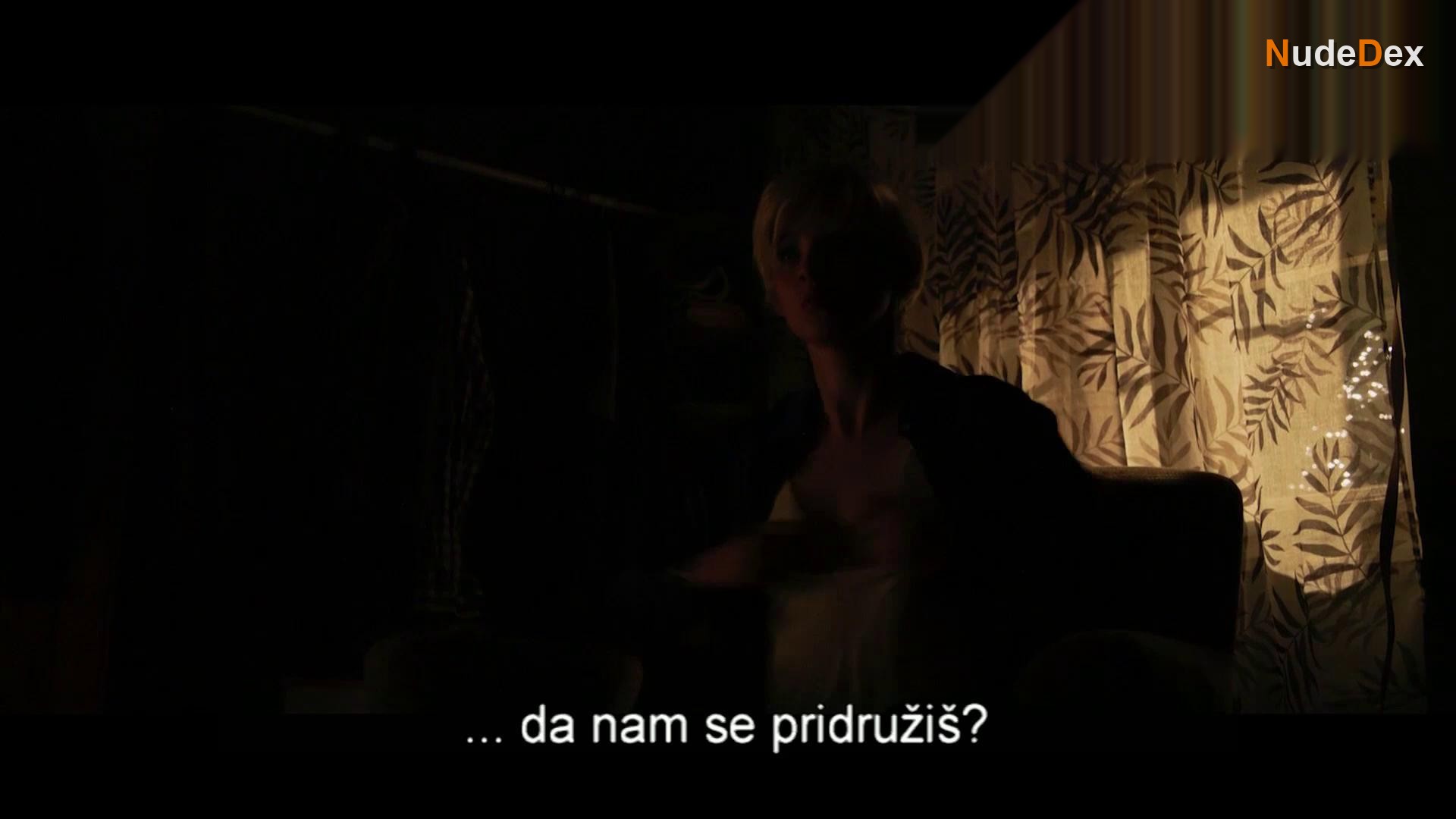 Maja Juric in Slatka Simona, photo 13