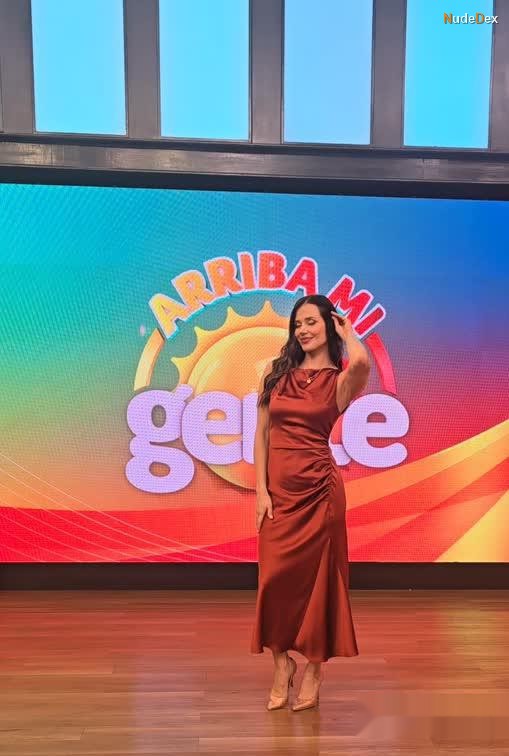 Maju Mantilla in Latina Noticias, photo 12