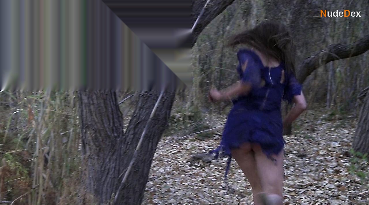 Malgorzata Baclawska in Awaken, photo 2
