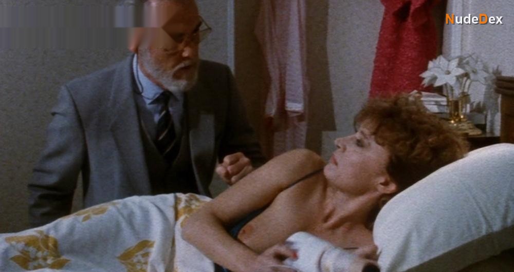 Malisa Longo in A Cat In The Brain, photo 17