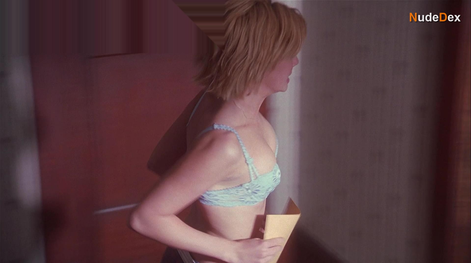 Mandy Moore in All I Want, photo 7