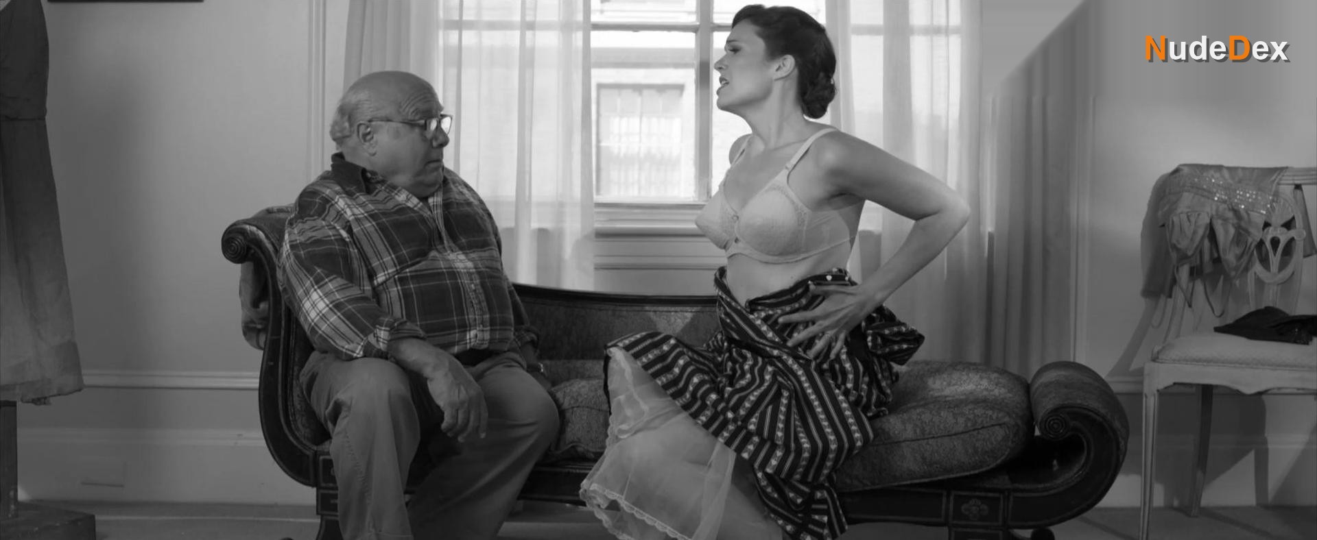 Mandy Moore in Hotel Noir, photo 4