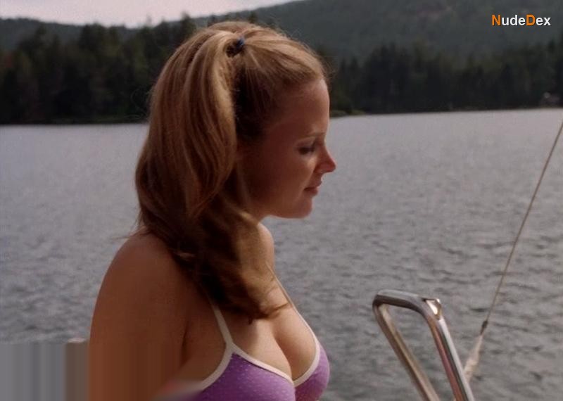 Mandy Schaffer in Tease, photo 3