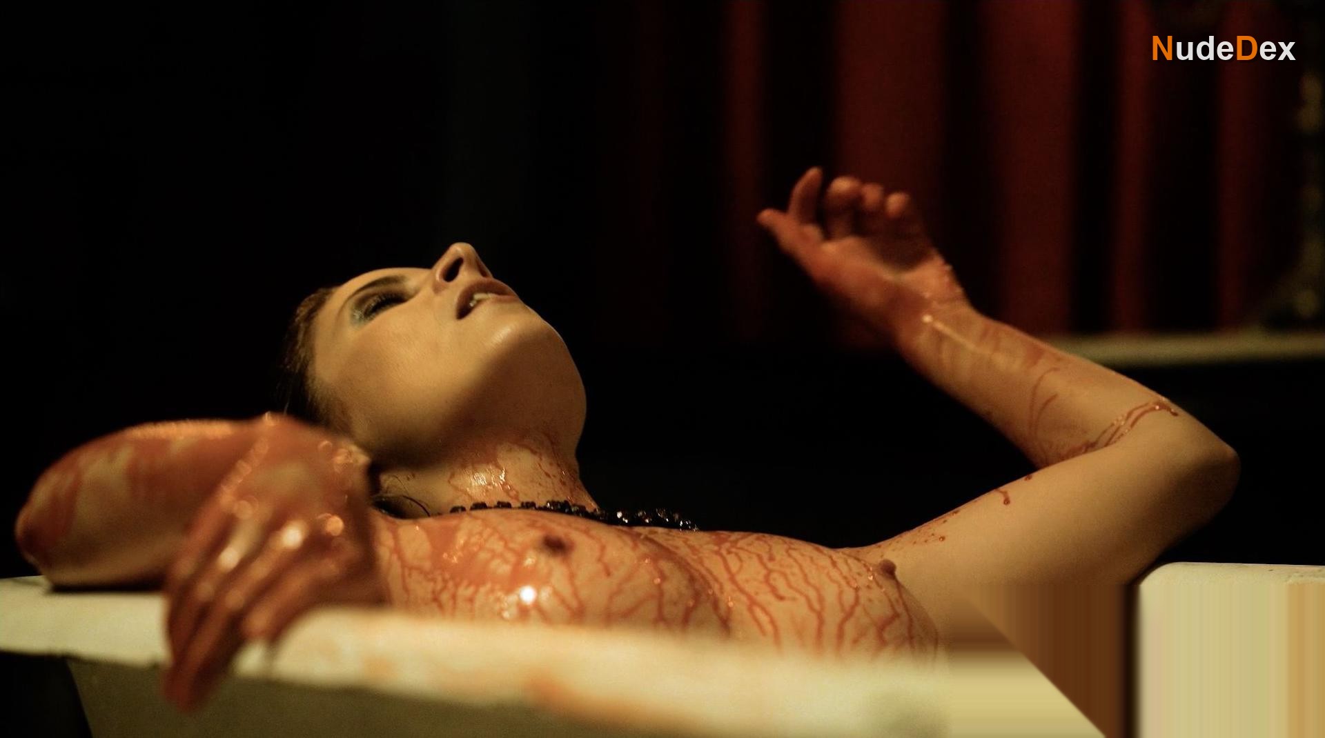 Manon Pages in The Demonologist, photo 1