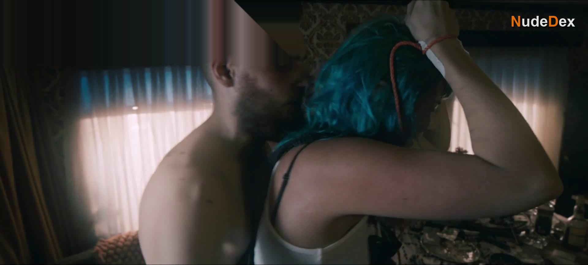 Manon Soberon Nude Scene in River