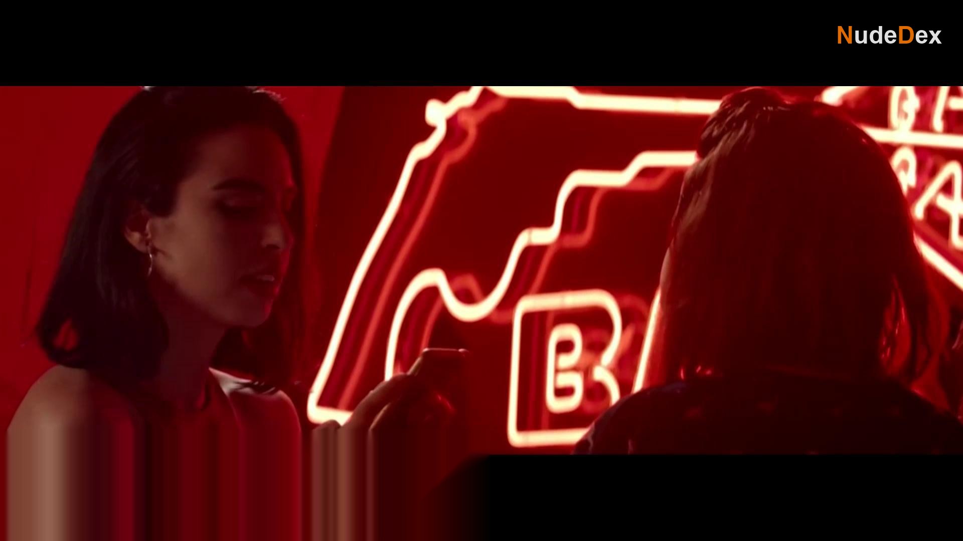 Mar Balaguer in Equals