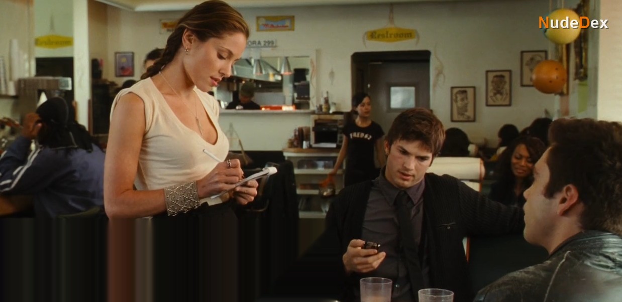 Margarita Levieva in Spread, photo 3
