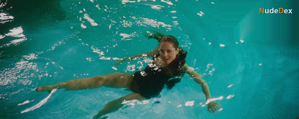Margarita Levieva in Spread, photo 12