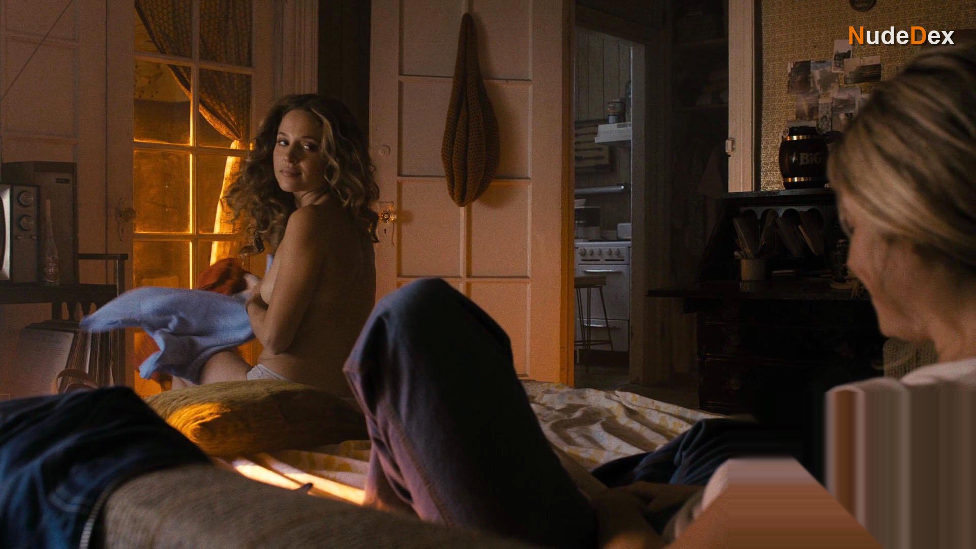 Margarita Levieva in The Deuce, photo 8