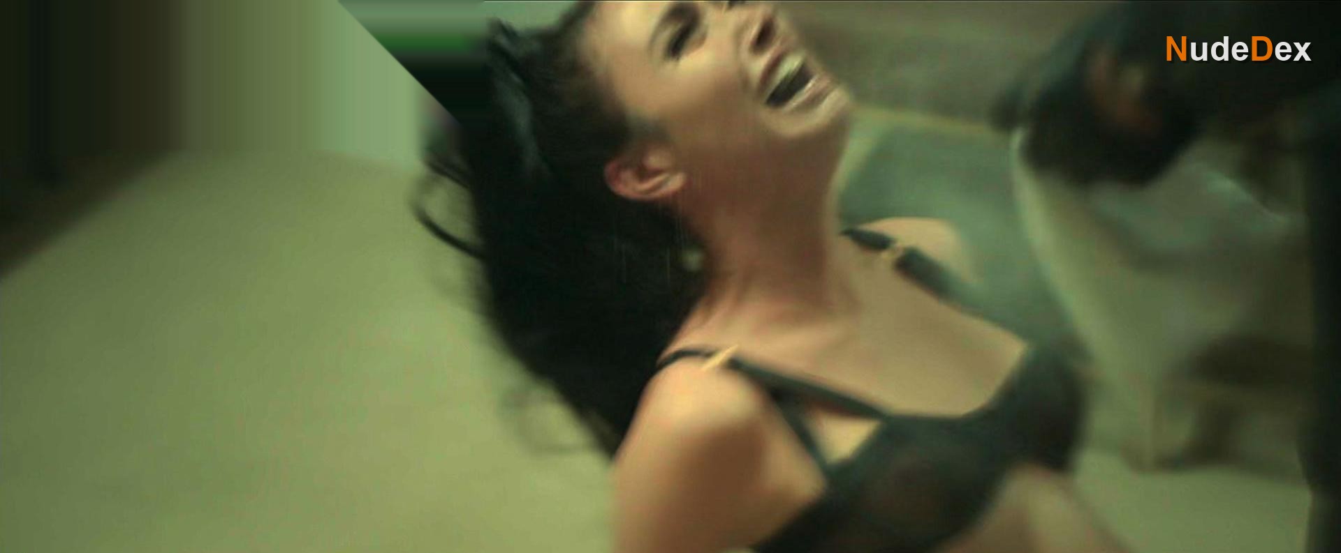Maria Daniela Sarria in Fake Profile, photo 7