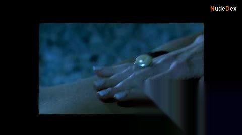 Maria Korinthiou in Deep End, photo 2