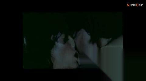 Maria Korinthiou in Deep End, photo 5