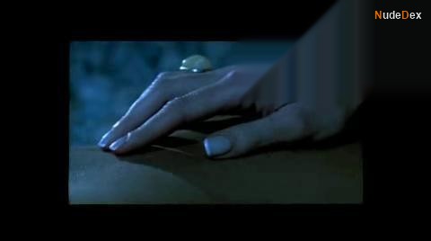 Maria Korinthiou in Deep End, photo 18