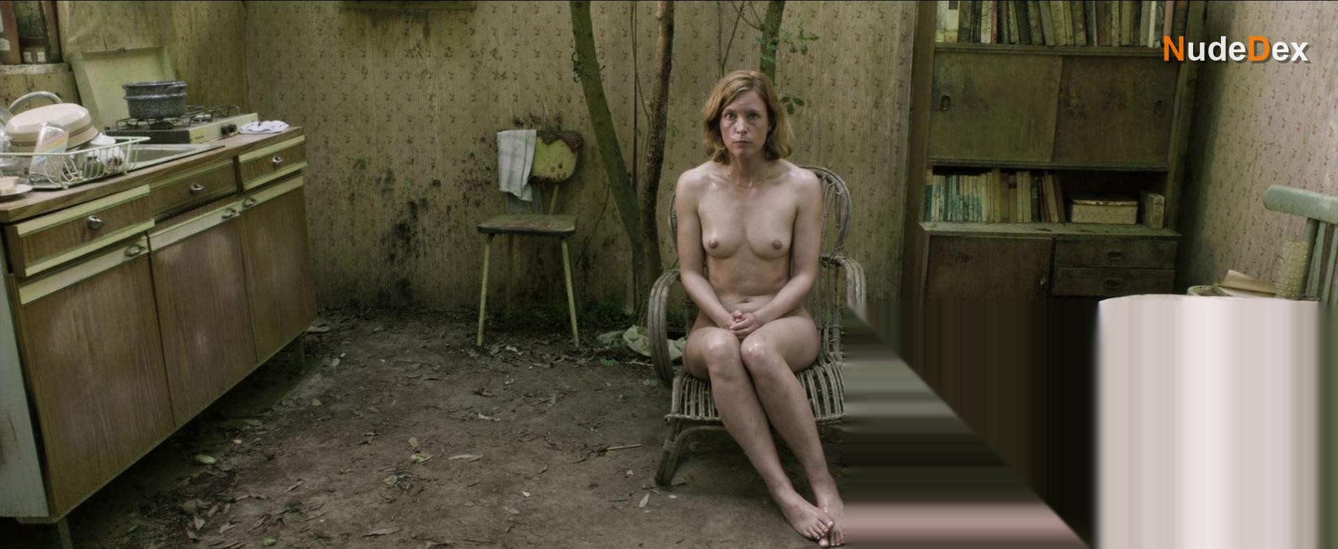 Maria Kraakman in Schneider Vs Bax, photo 2