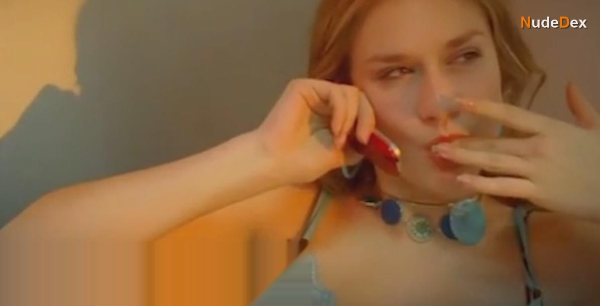 Maria Mashkova in Mama Ne Goryuy, photo 3