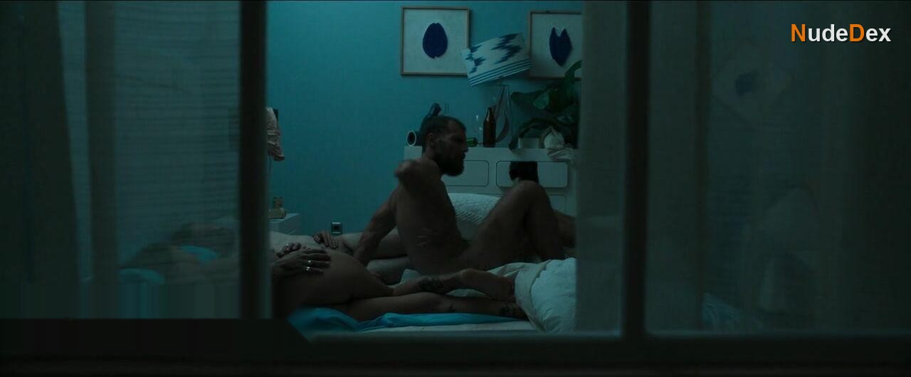 Maria Mumpao in En Fin, photo 2
