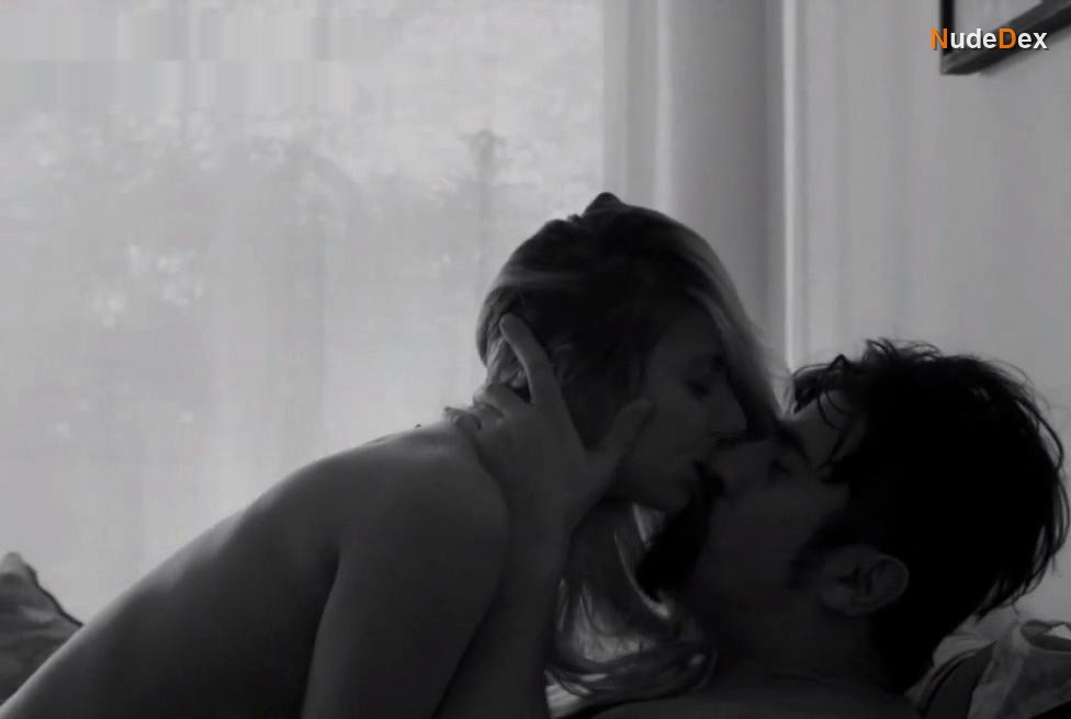 Mariana Derderian in This Is Cristina, photo 1