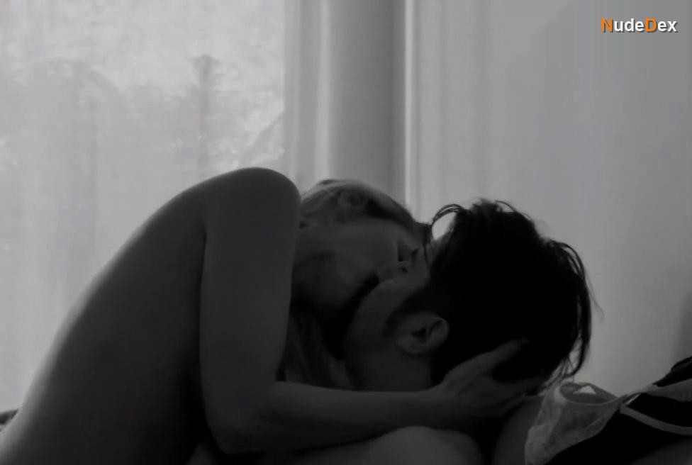 Mariana Derderian in This Is Cristina, photo 5