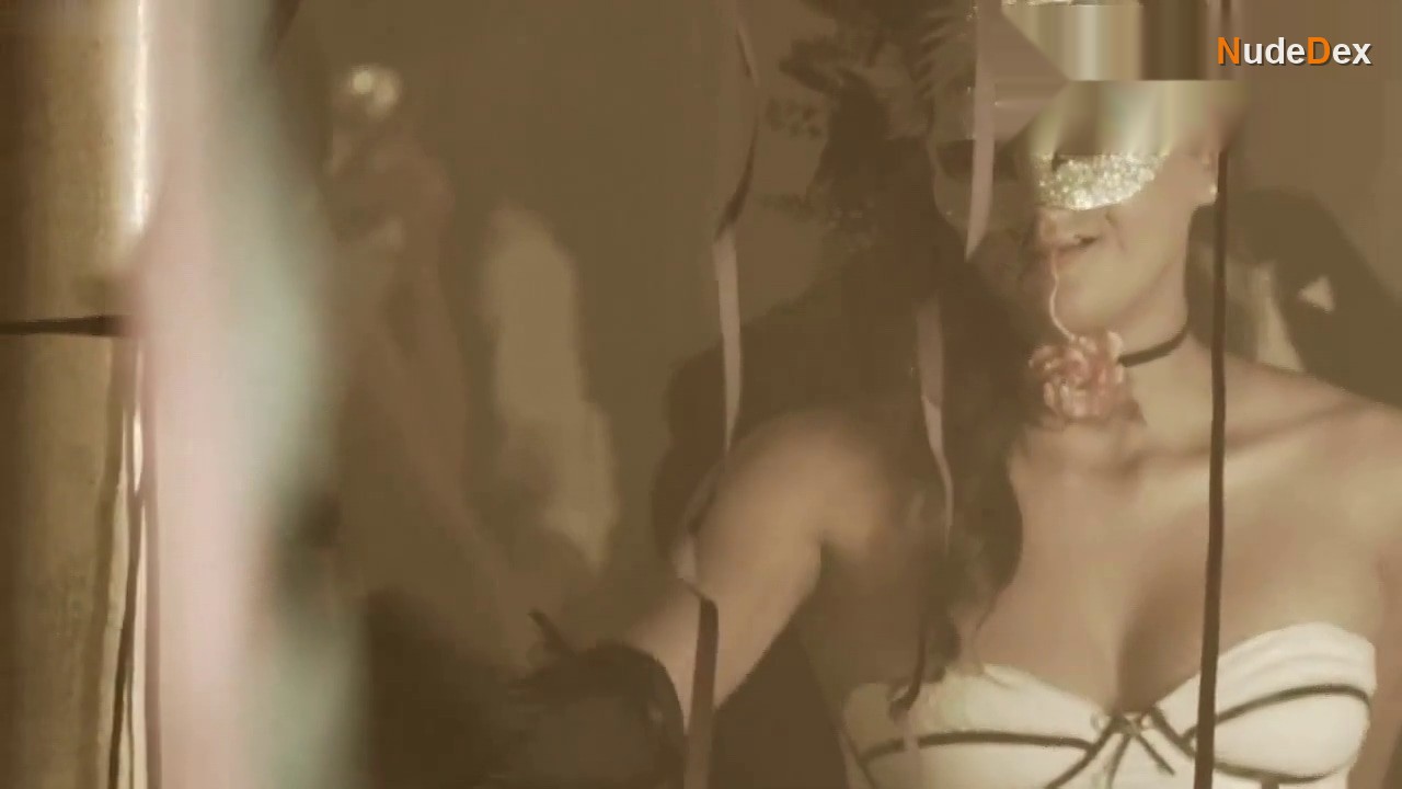 Mariana Thomazini in Tela Em Branco, photo 4