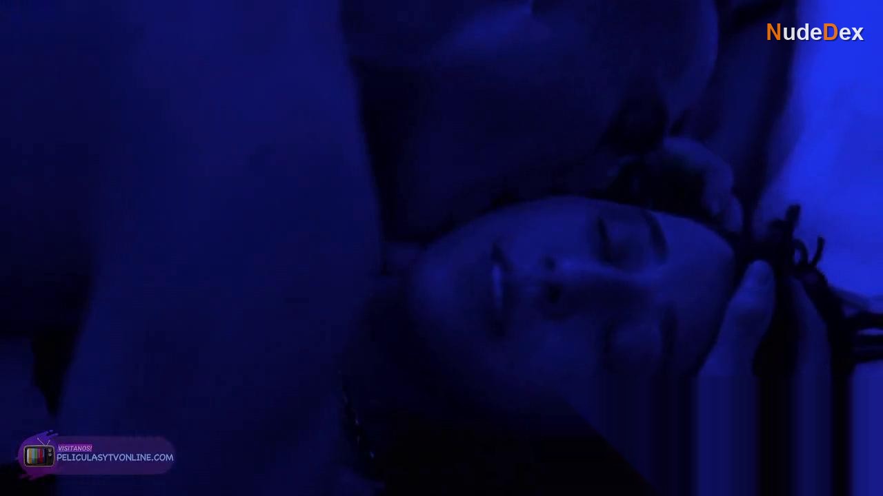 Trine Dyrholm in Cecilia