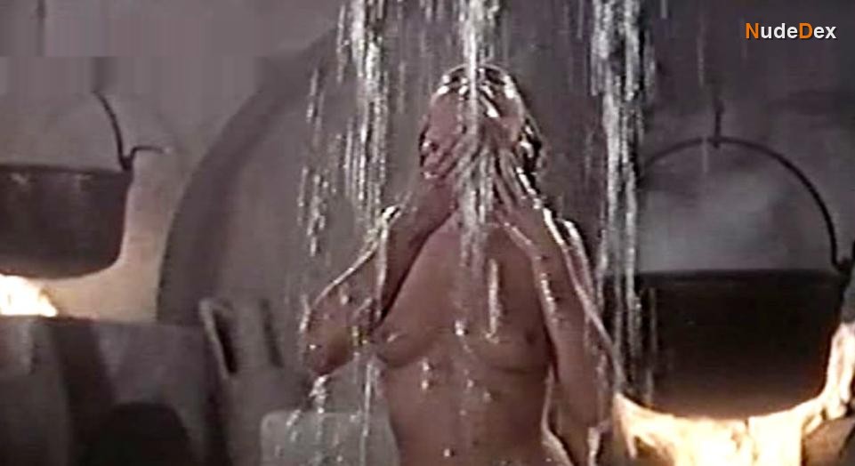 Maria Rosaria Omaggio in La Lozana Andaluza, photo 1