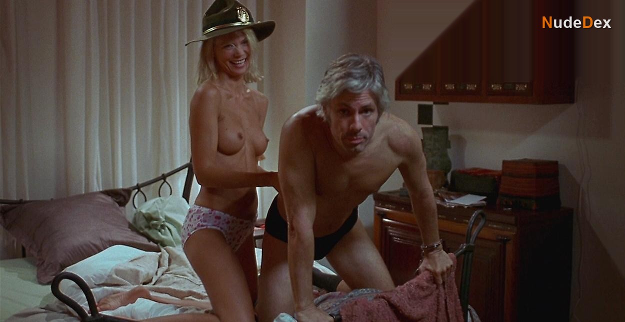Maria Tornberg in Super Troopers, photo 12