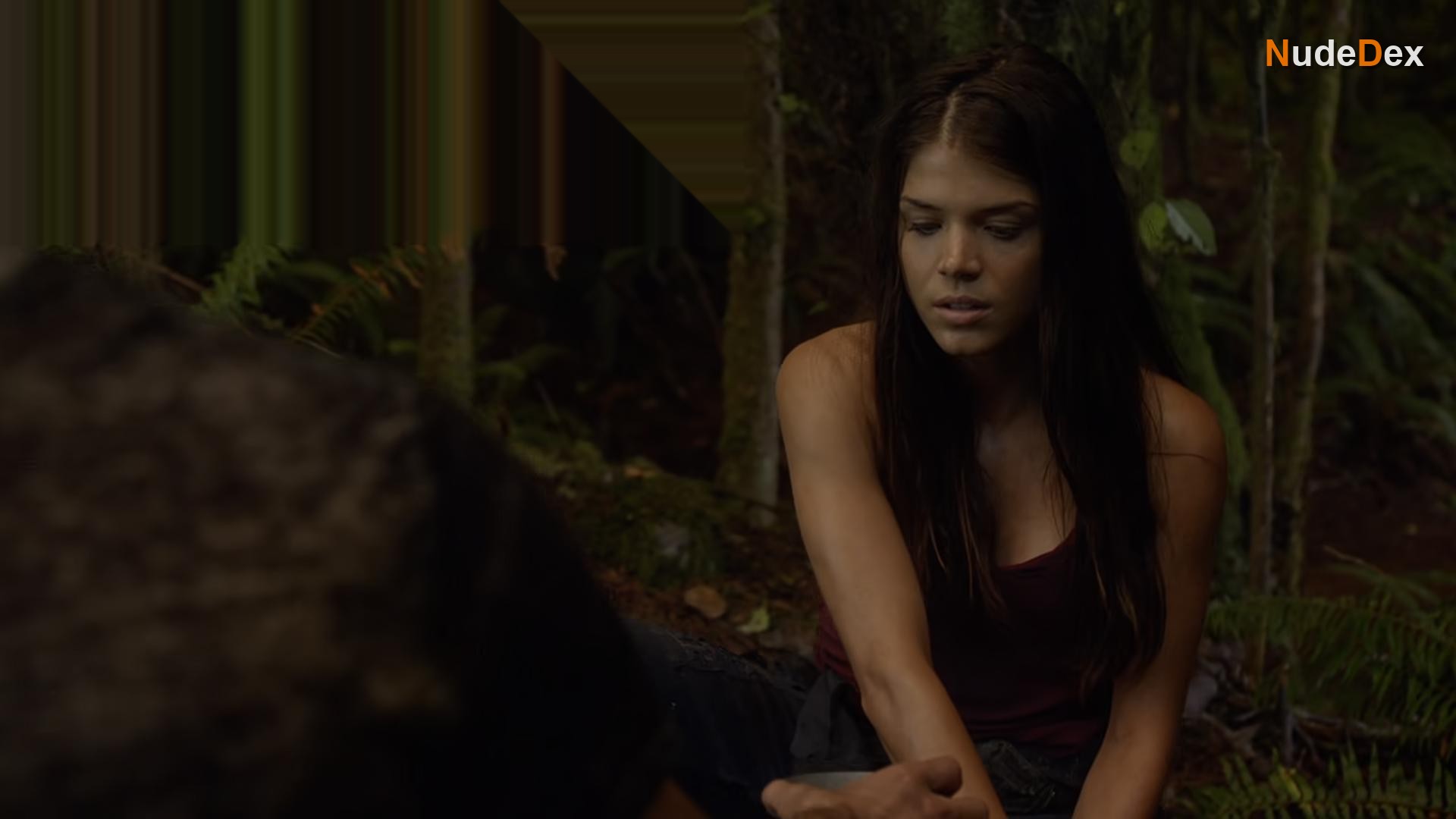 Marie Avgeropoulos in The 100, photo 30