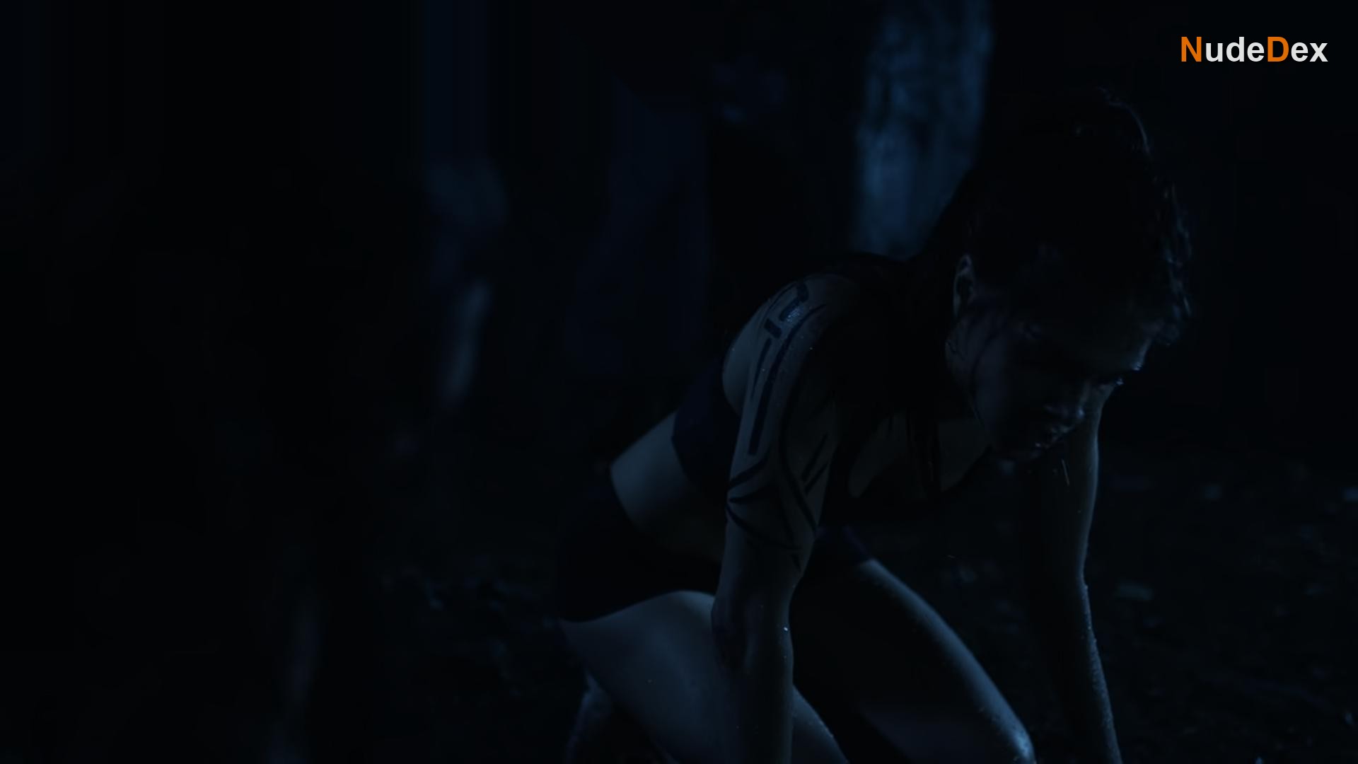 Marie Avgeropoulos in The 100, photo 37
