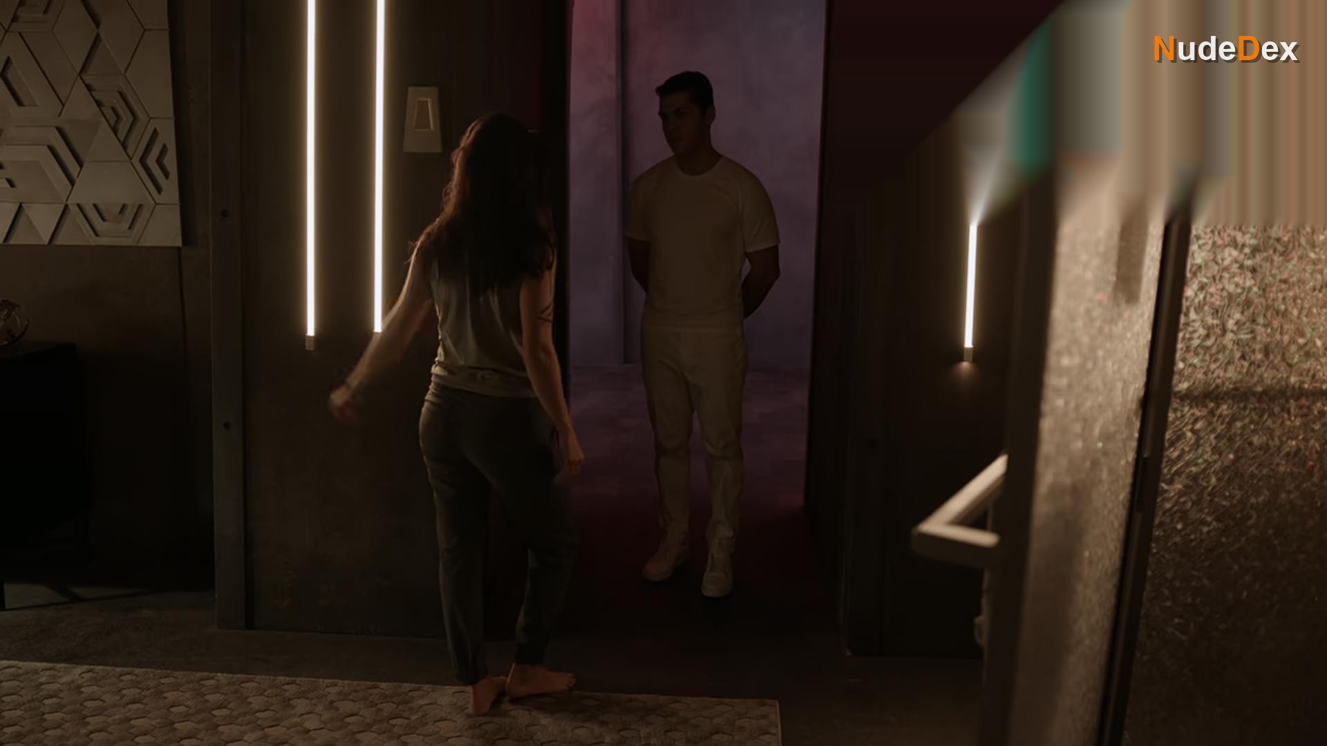Marie Avgeropoulos in The 100, photo 47