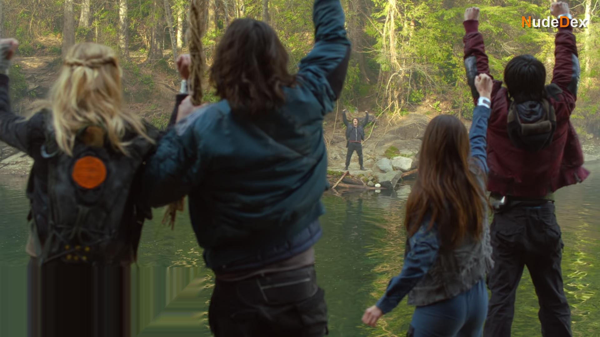 Marie Avgeropoulos in The 100, photo 51